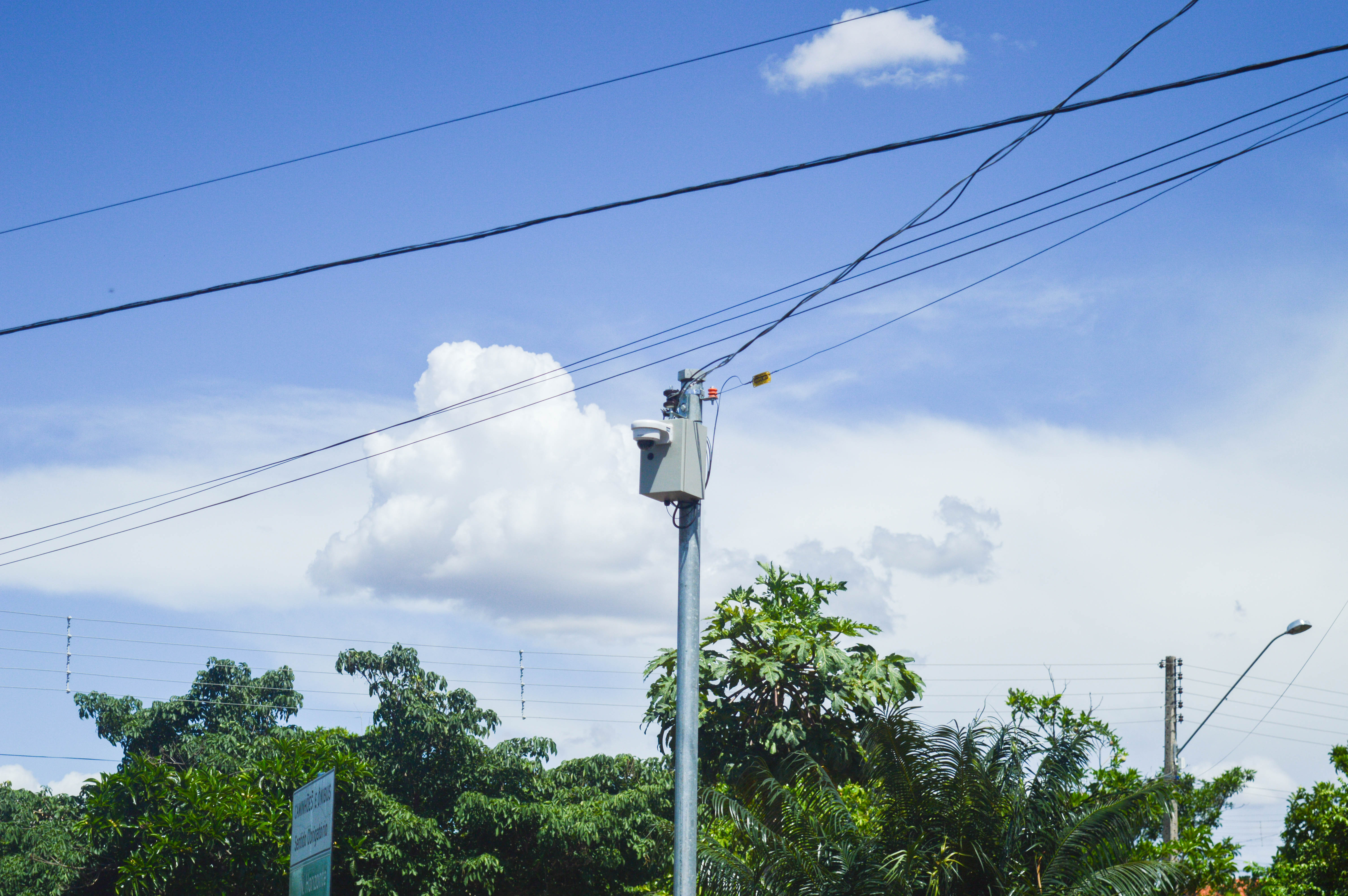 Câmeras estão localizadas em pontos estratégicos da cidade. Foto: Henrique Alonso Camilo / Prefeitura Municipal de Urupês.