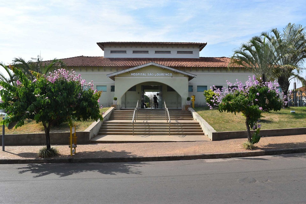 Hospital de Urupês, onde funciona o Pronto-Socorro Municipal. Foto: Luís Fernando da Silva / Prefeitura Municipal de Urupês.